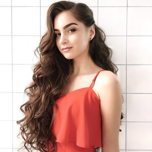 Цитаты женщин о красной помаде. Красивые цитаты про макияж — жемчужины мысли, увековеченные в словах