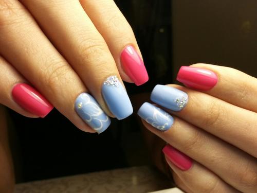 Маникюр на День учителя. Какой маникюр сделать учителю на 1 сентября