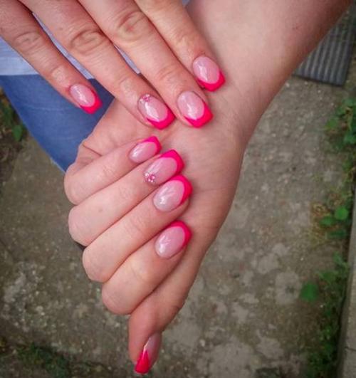 Маникюр учителя в школе. Модные тенденции 2019 в маникюре на 1 сентября