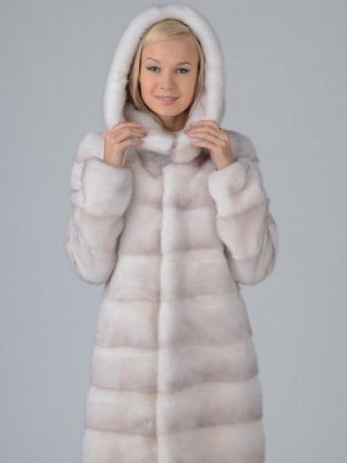 Модные меховые пальто 2019. Стильные фасоны для грядущих холодов 14 Модные меховые пальто 2019. Стильные фасоны для грядущих холодов 14