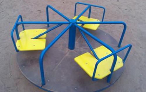 Нелепые наряды российских звезд. Костюм пчеловода, Арлекин и другие нелепые наряды российских звёзд 2020 года