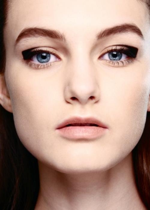 Как с помощью макияжа изменить форму глаз. 17