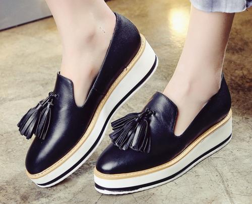 Модные лоферы женские 2019. Красивые модели женских лоферов – с чем носить в 2019-2020 году