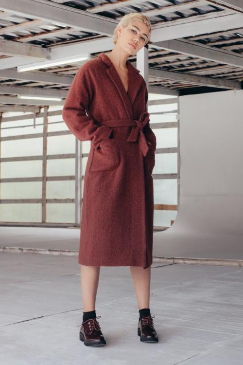 Сапоги к пальто-халату. Вариации кроя и длины