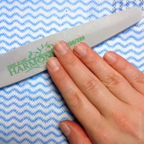 Как часто можно менять гель-лак. Техника снятия гелевого лака