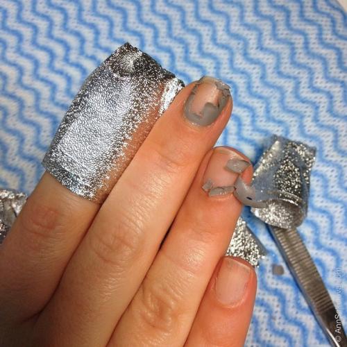 Как часто можно менять гель-лак. Техника снятия гелевого лака