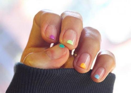 Маникюр который не видно, как отрастает. Маникюр, который долго не нуждается в коррекции: новые идеи