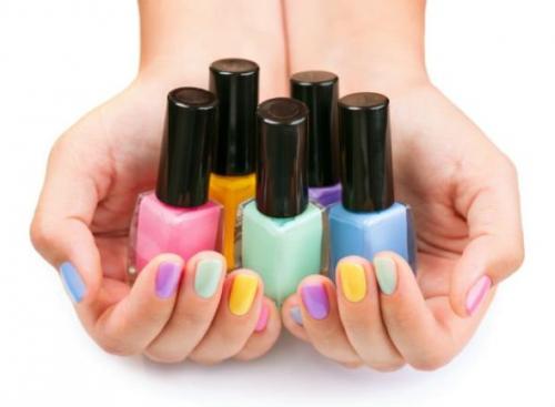 Стоимость маникюра гель лаком. Какова цена гель-лака для ногтей?