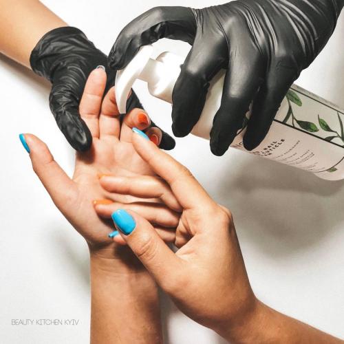 Как вести себя у мастера на маникюре. Хочу стать мастером маникюра. С чего начать?