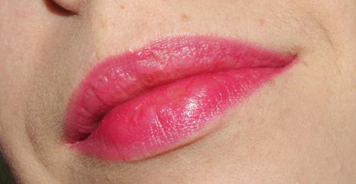Помада ив роше гранд руж оттенки. Помады для губ Grand Rouge (оттенок 113 и 114) от Yves Rocher