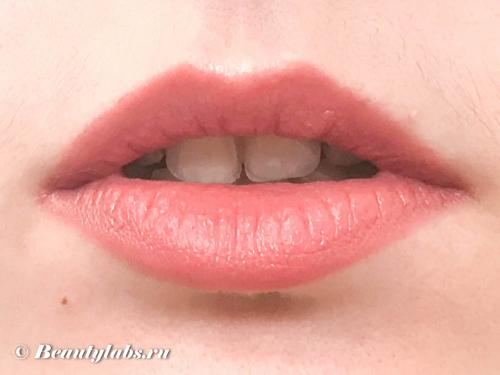 Помада ив роше гранд руж оттенок 102. Лак для губ Yves Rocher Grand Rouge L’elixir: тест-драйв оттенка 102