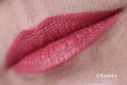 Лак для губ ив роше. Моя попытка № 4 примерить матовые губы. Yves Rocher Grand Rouge L'Elixir в оттенке # 102. Отзыв.