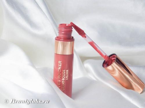 Помада ив роше гранд руж оттенок 102. Лак для губ Yves Rocher Grand Rouge L’elixir: тест-драйв оттенка 102