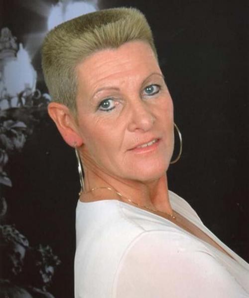 Из длинных волос в короткую стрижку. Короткие волосы без стрижки: узнай, как! 22 Из длинных волос в короткую стрижку. Короткие волосы без стрижки: узнай, как! 22