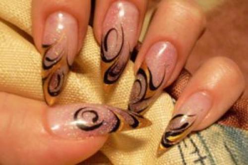 На сколько хватает нарощенных ногтей. Сколько держатся ногти, нарощенные гелем