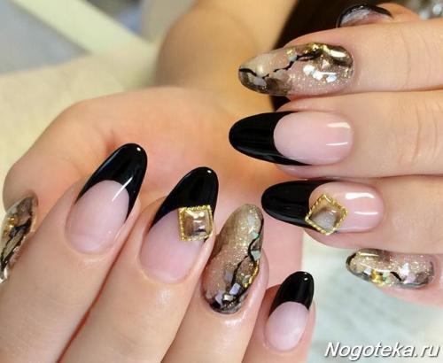 Френч черный со стразами. Дизайн ногтей со стразами: новинки 2019 08