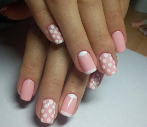 Дизайн ногтей белый с розовым. В белоснежном облачении