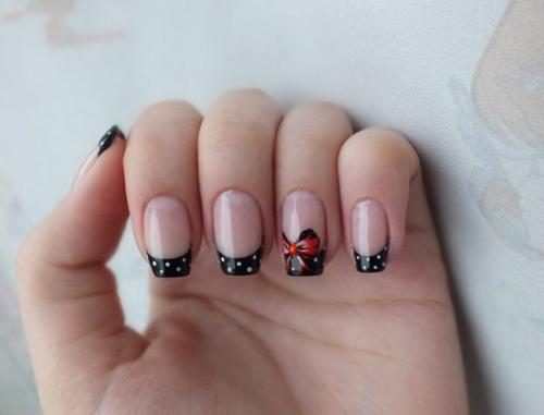 Маникюр весна-лето 2019 френч. Маникюр на лето 2019: виды французского маникюра