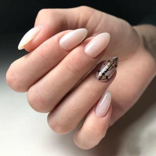 Сдержанный маникюр. Офисный маникюр: сдержанный и стильный