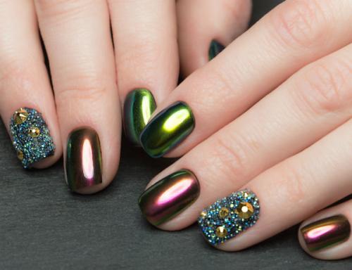 Маникюр с камнями на одном пальце. Виды камней для декорирования ногтей