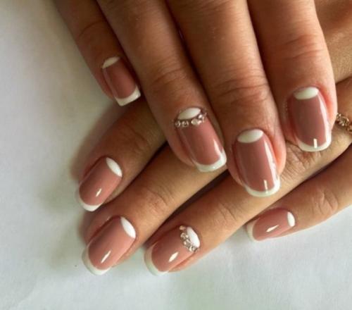 Маникюр на овальные ногти лето 2019. Актуальные тренды