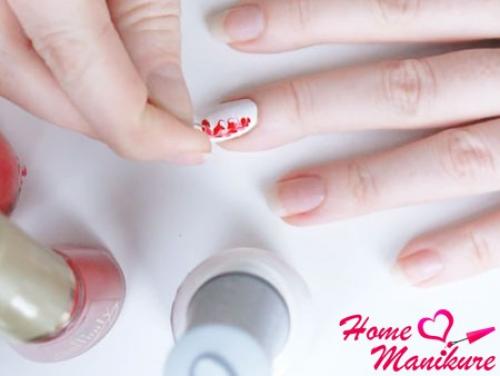 Узоры на ногтях легкие. Создание простого рисунка с помощью иголки