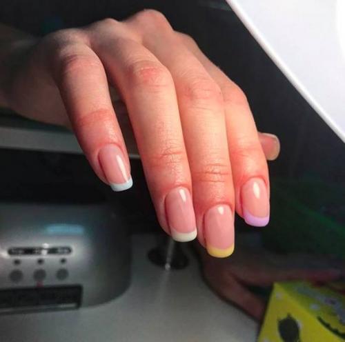 Маникюр весна-лето 2019 френч. Маникюр на лето 2019: виды французского маникюра