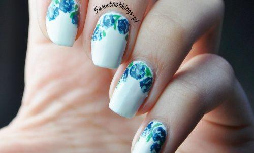 Маникюр белый с синим. Маникюр с синим лаком: фото-идеи дизайна в синих тонах 2019-2020 20