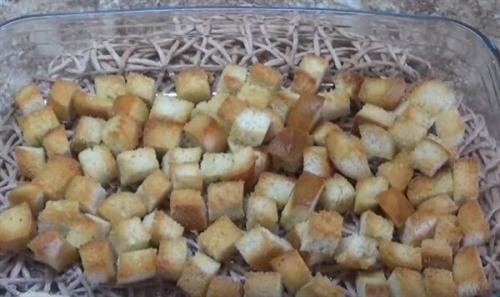 Салат Цезарь, как правильно готовить. Как приготовить салат Цезарь с курицей и пекинской капустой в домашних условиях?