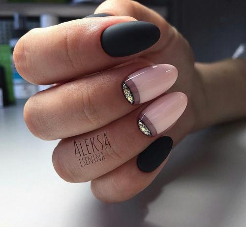 Черный маникюр матовый. Лучшие комбинации черного матового лака