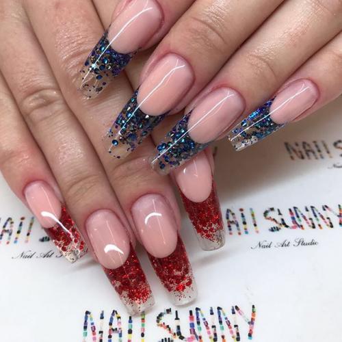 Разные руки сразу два маникюра. «Разные руки»: когда не можете выбрать между двумя дизайнами