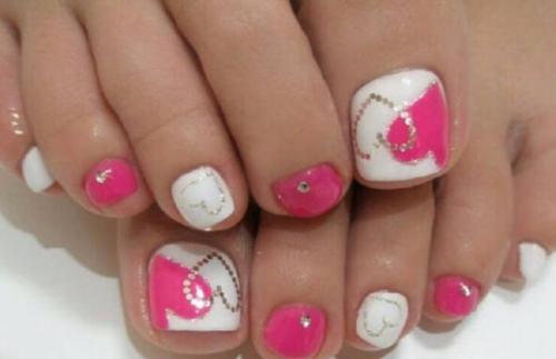 Маникюр под розовое платье. Какой маникюр подходит под розовое платье? 21 Маникюр под розовое платье. Какой маникюр подходит под розовое платье? 21