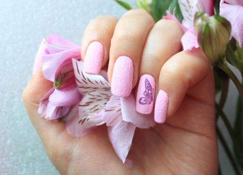 Маникюр черный с розовым. Варианты сочетаний