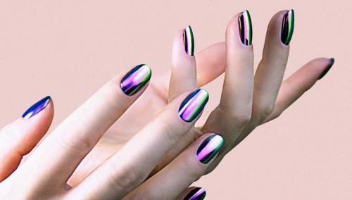 Маникюр в пастельных тонах с втиркой. Особенности маникюра с втиркой