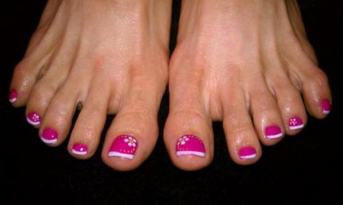 Маникюр под розовое платье. Какой маникюр подходит под розовое платье? 17 Маникюр под розовое платье. Какой маникюр подходит под розовое платье? 17