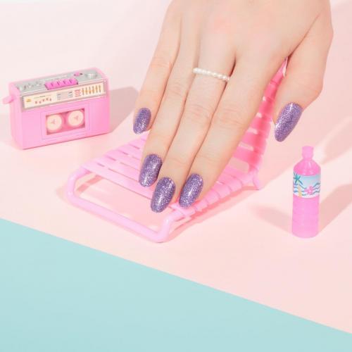 Однотонный маникюр 2019: фото новинок и тенденций