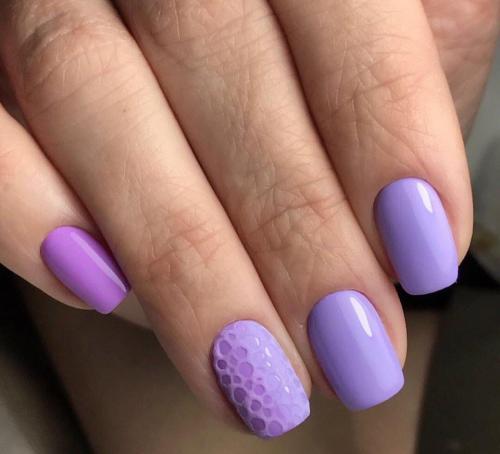 Однотонный маникюр 2019: фото новинок и тенденций