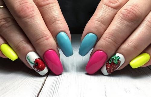 Маникюр на квадратные ногти 2019-2020. Самые впечатляющие идеи, тренды, новации