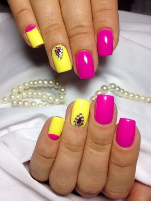 Рисунки на ногтях прикольные. Виды позитивного маникюра