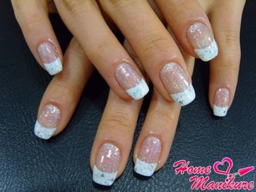 Черно белый френч на ногтях. Игра черного и белого во французском маникюре