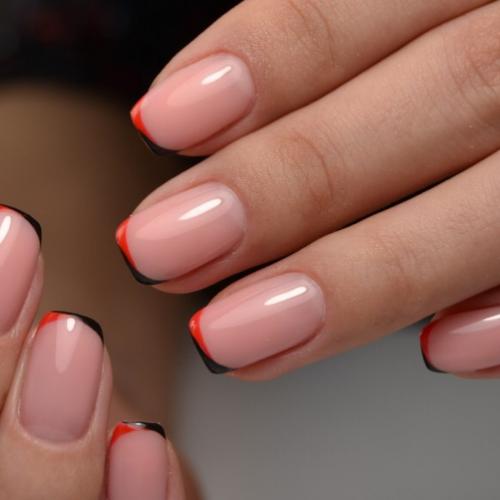 Белый с розовым френч. Нюансы тонов и формы 24