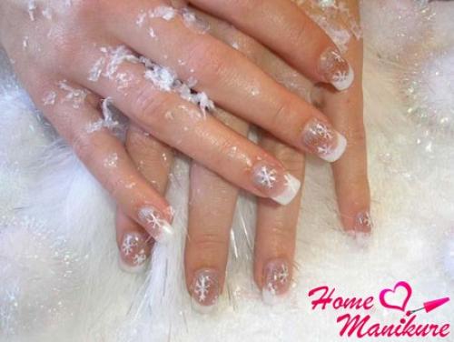 Черно белый френч на ногтях. Игра черного и белого во французском маникюре