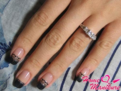 Черно белый френч на ногтях. Игра черного и белого во французском маникюре