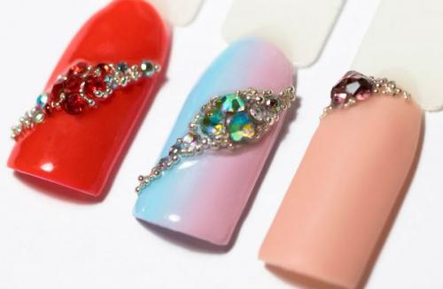 Маникюр с камнями на одном пальце. Виды камней для декорирования ногтей