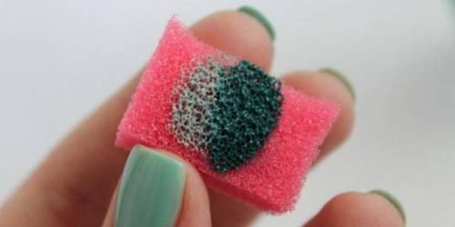 Дизайн ногтей с переходом цвета от светлого к темному. Как накрасить ногти с переходом цвета мастер-класс