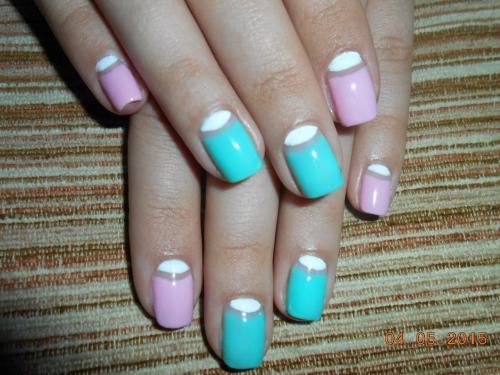 Маникюр с голубым и розовым лаком. Основные правила выбора оттенка