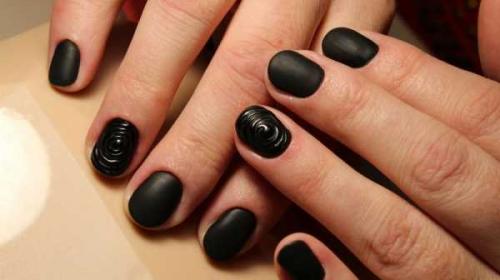 Матовый с глянцевым маникюр. Как сделать матовый маникюр: 2 популярные техники 14 Матовый с глянцевым маникюр. Как сделать матовый маникюр: 2 популярные техники 14