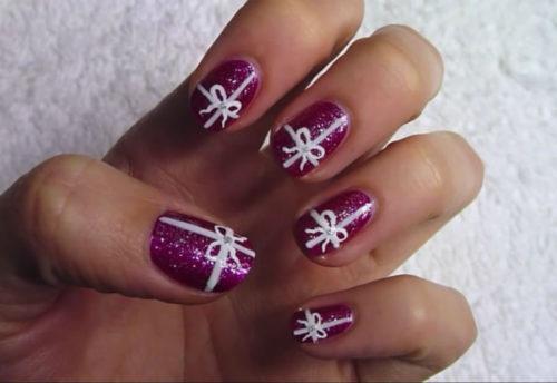 Ногти с бантиком из страз. Бантики на ногтях: фотографии, дизайн, руководство