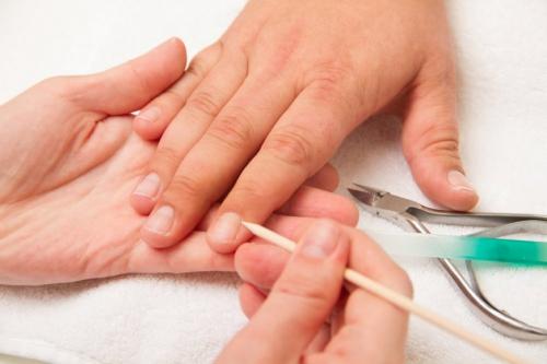 Маникюр детский с рисунком. Детский маникюр 15