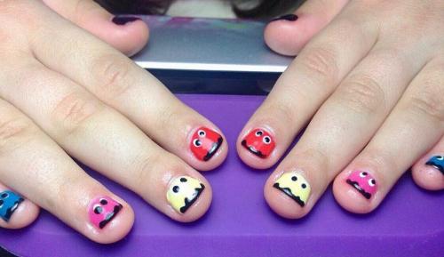 Маникюр детский с рисунком. Детский маникюр 12